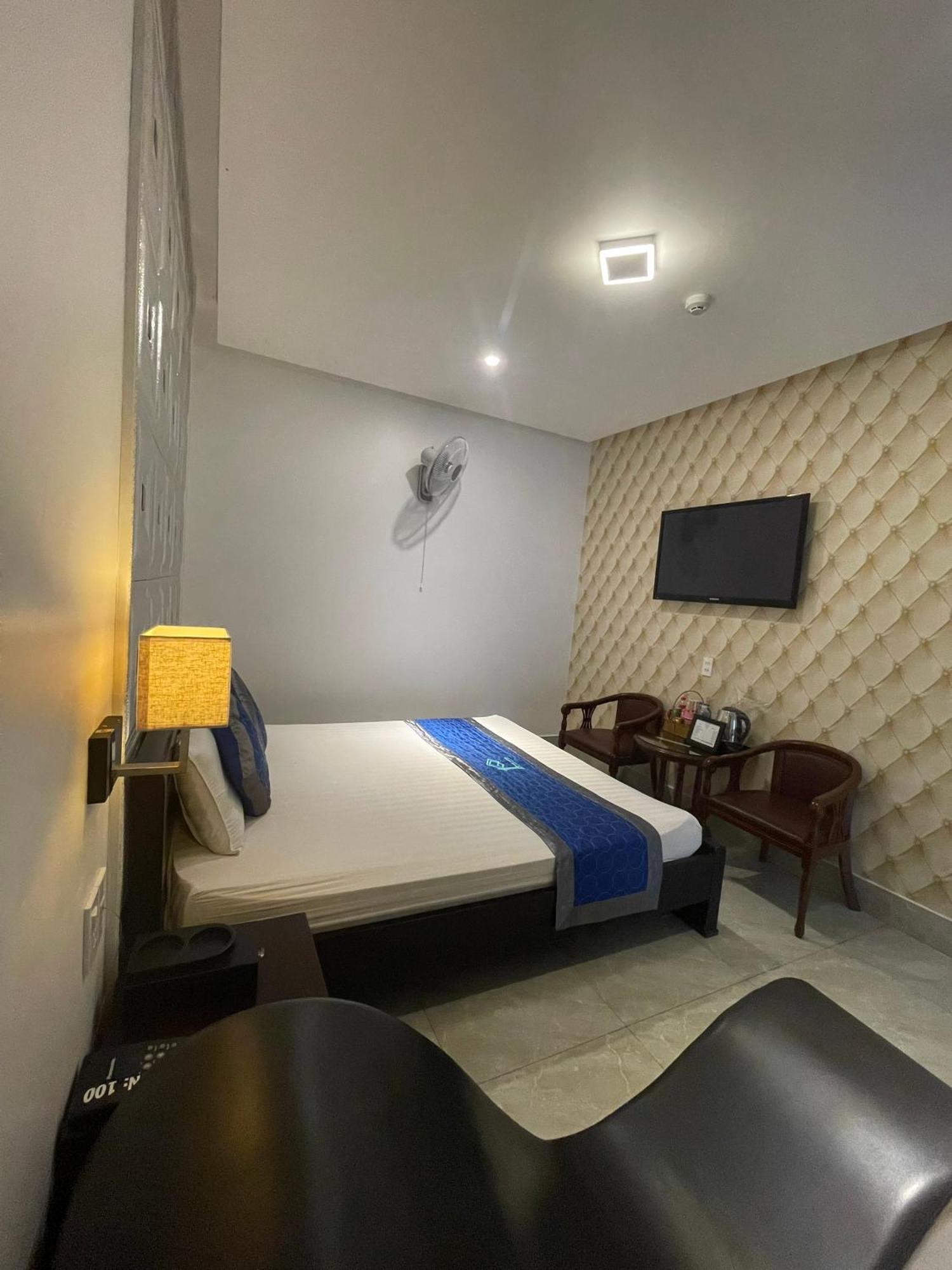 Phuc Hotel Cao Lanh Luaran gambar